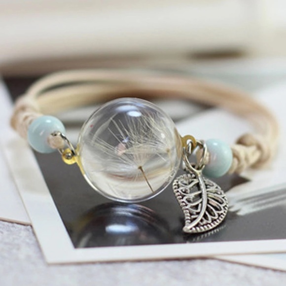 Posherpooch Jewelry - Last One! Dandelion Seed Dried Flower Bracelet NWT